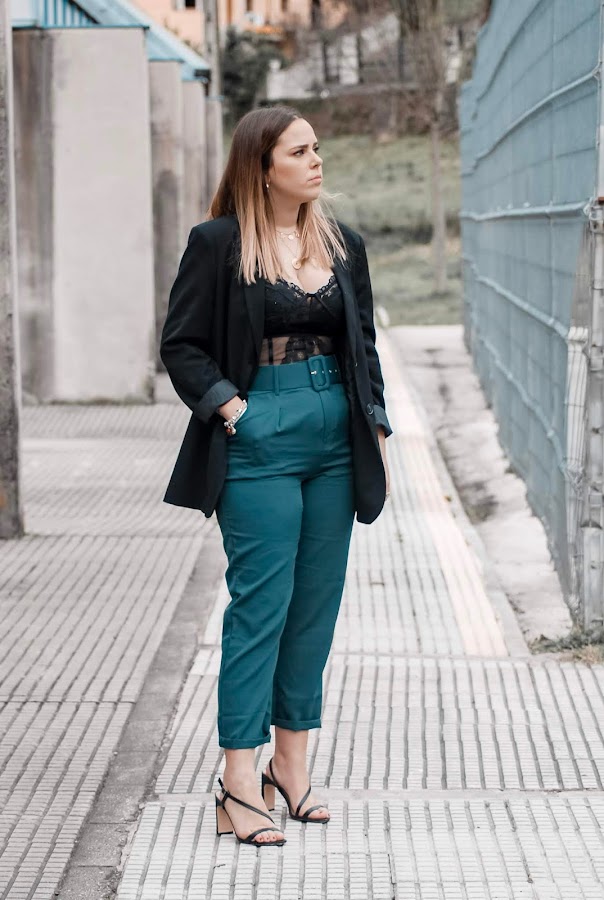 Outfit con body lencero