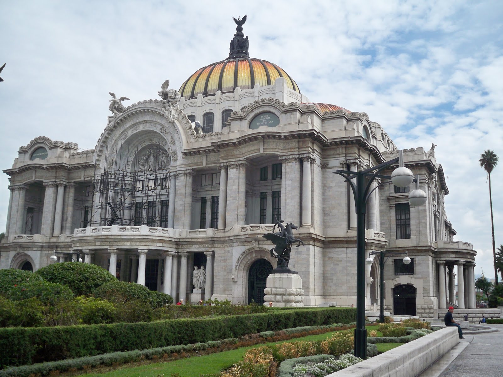 Дворец изящных искусств в мехико