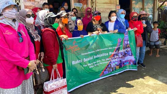 Indo Jolito Peduli Rehab Rumah Damunar di Payakumbuh
