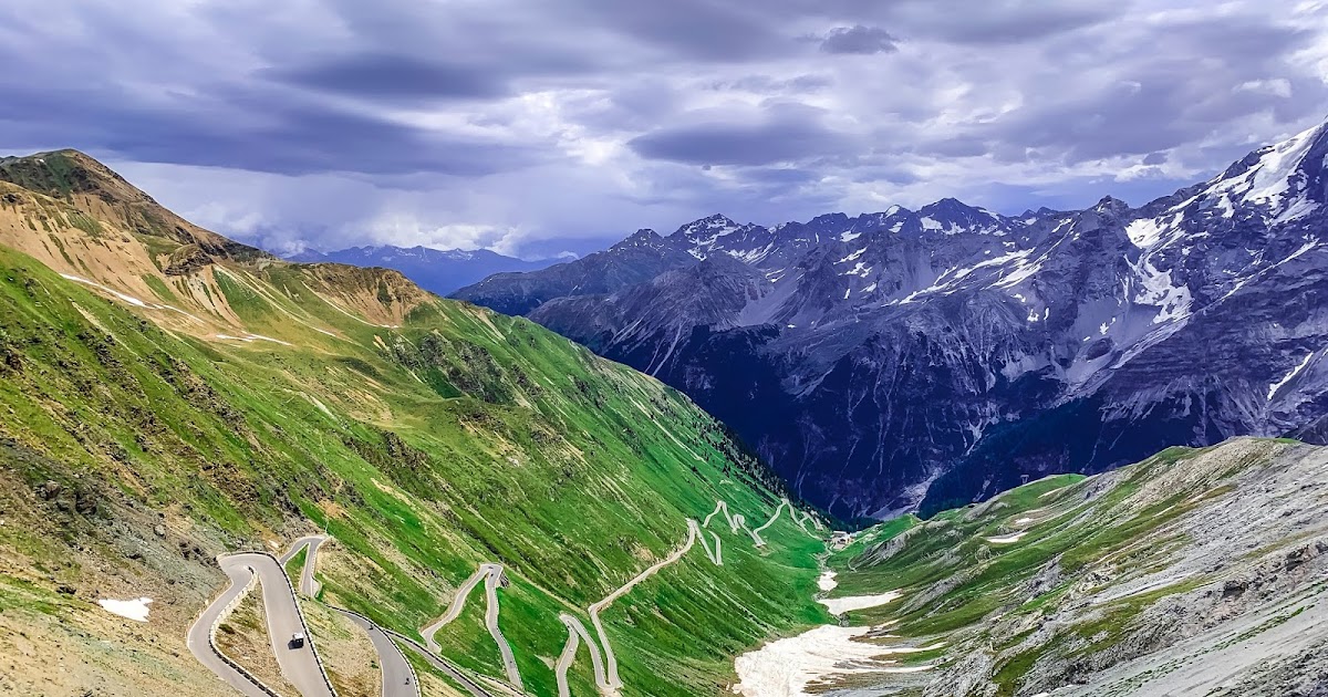 Check the status of mountain passes of Italy, are open or closed?