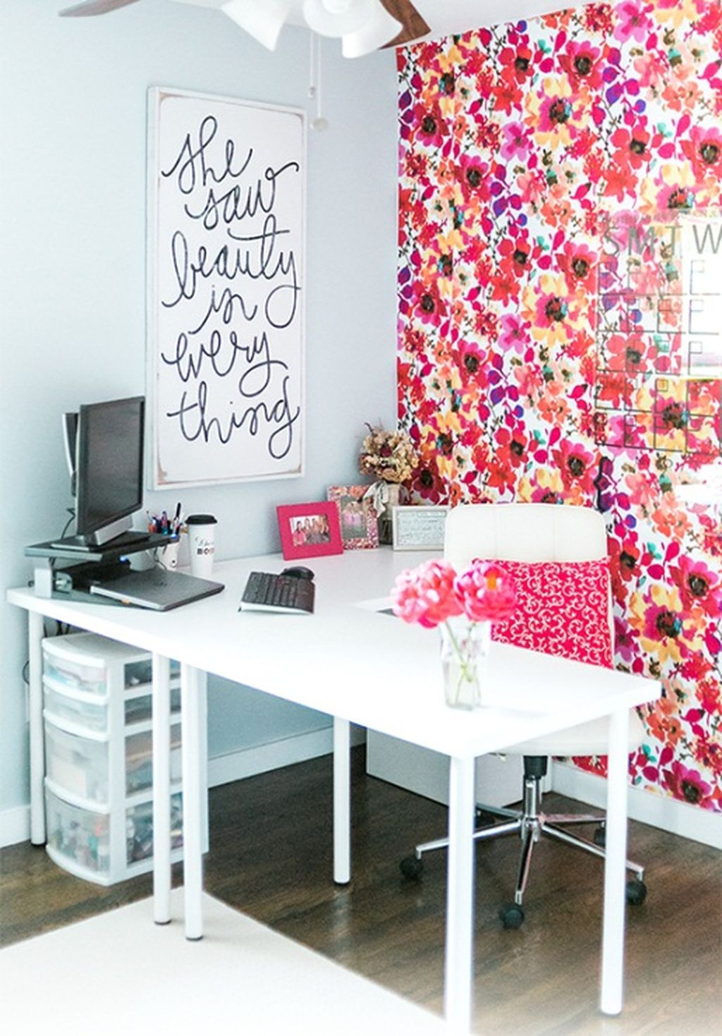 40+ Creative Diy Office Wall Decorating Ideas