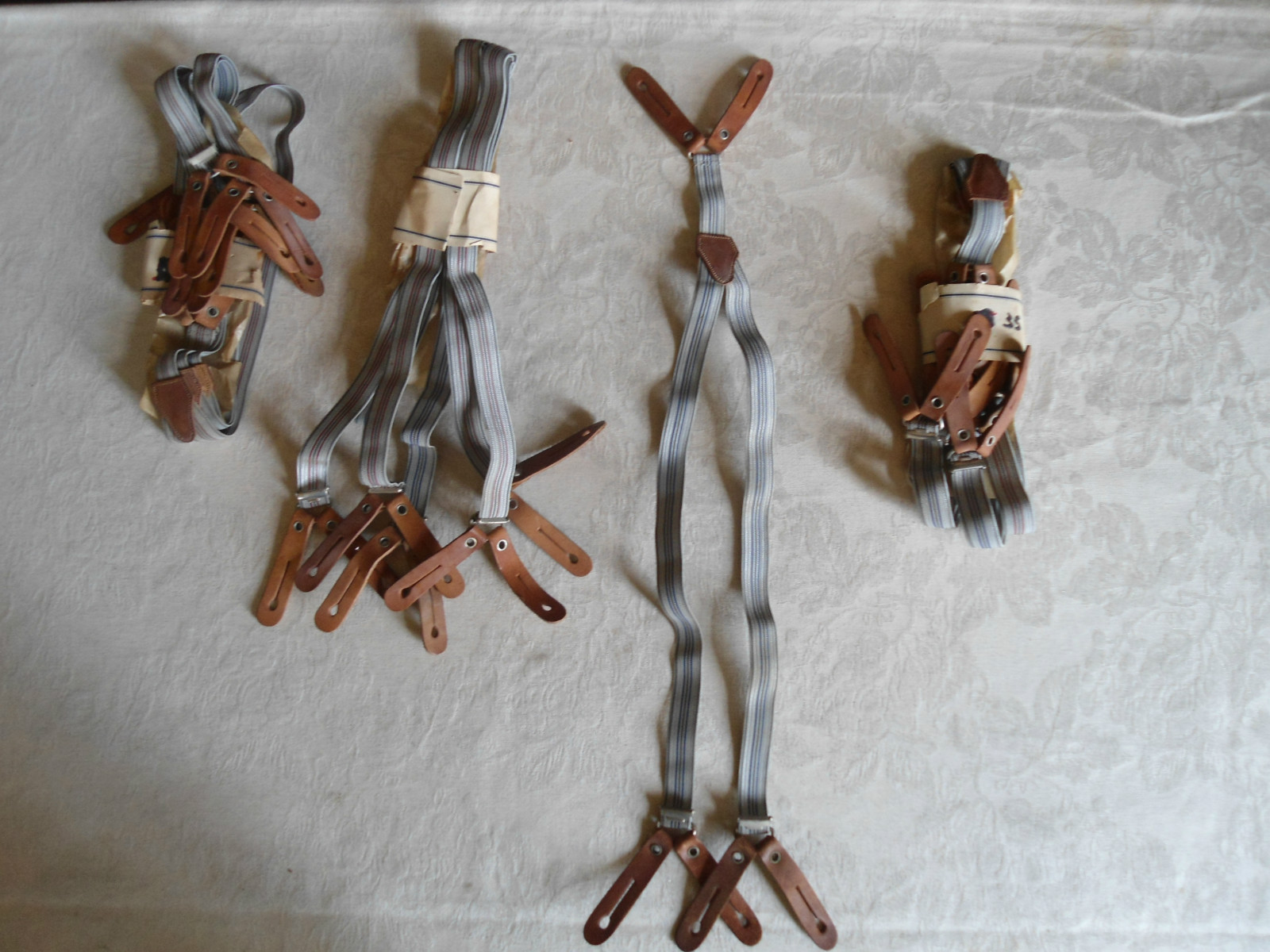 - Minnie Zephie&rsquo;s Steampunk - - - - Treasure Trunk -: Authentic New Old