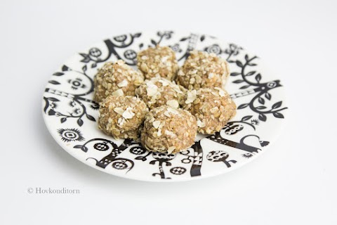 Almond and Peanut Butter Balls