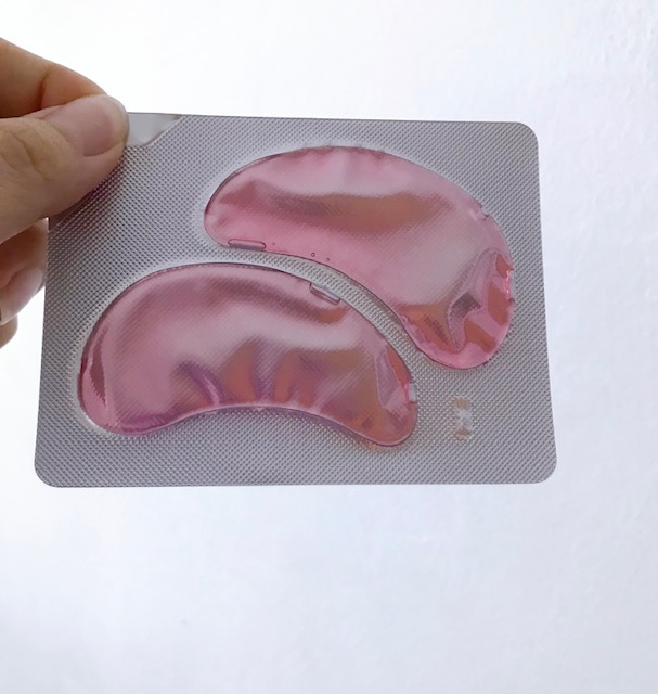 [ Review ] Baby Bright Aloe Vera & Fresh Collagen Eye Mask + Tomato