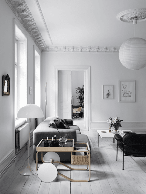 Anna Tuernell's elegant apartment in Stockholm