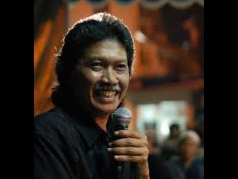 Biografi Emha Ainun Najib - Neofotografi