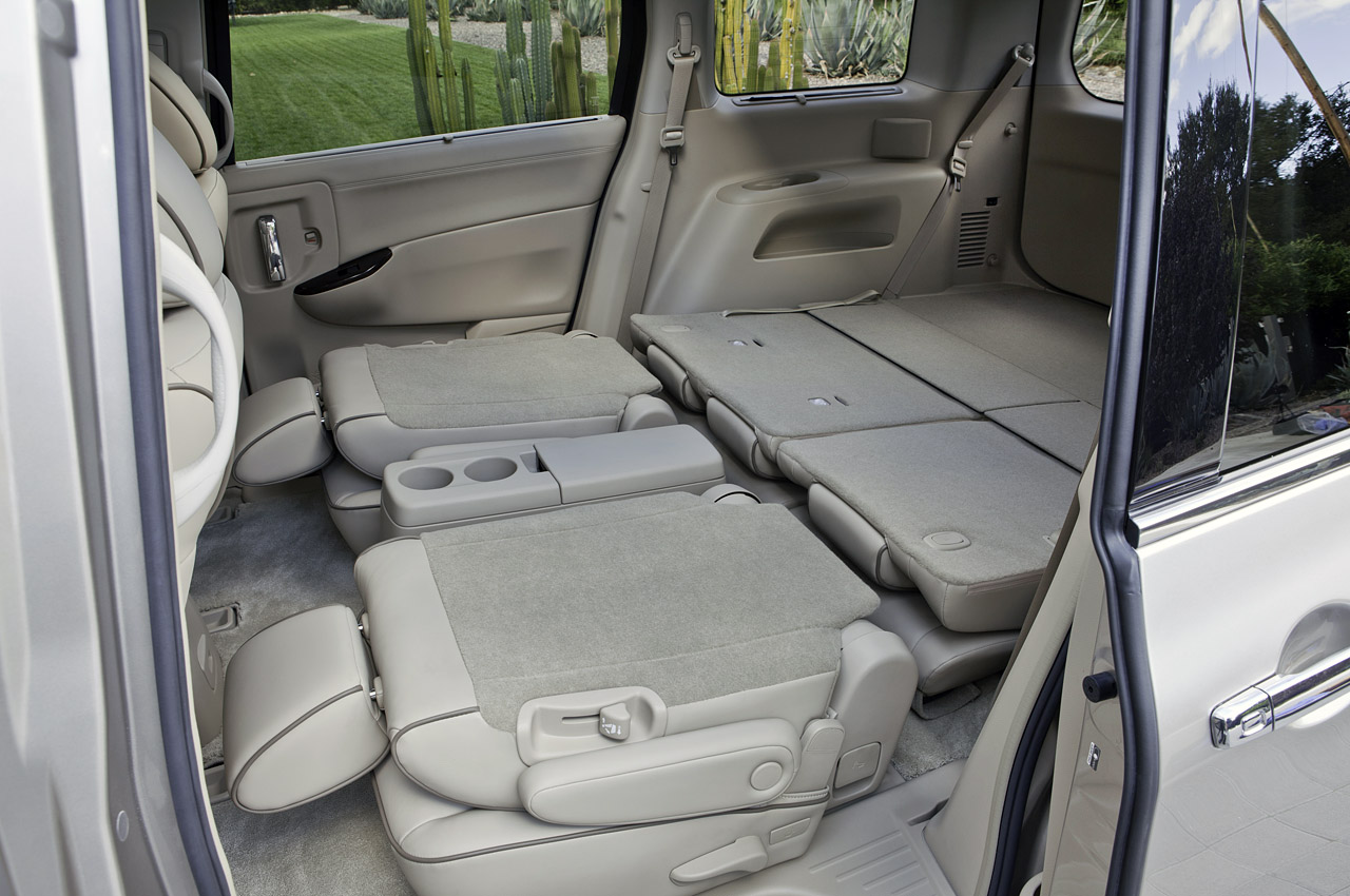 minivan with removable seats