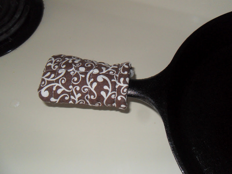 Simple Joy Crafting Handle Cover for Cast Iron Skillet