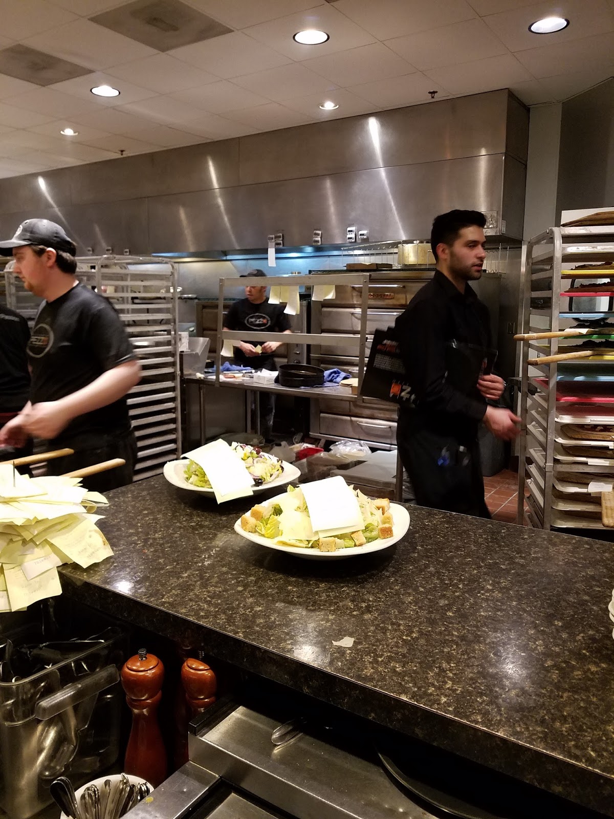 [Minnesota - White Bear Lake] Pizzeria Pezzo