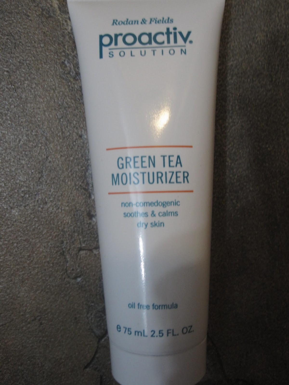 MakeupByCherisse Proactive Green tea Moisturizer