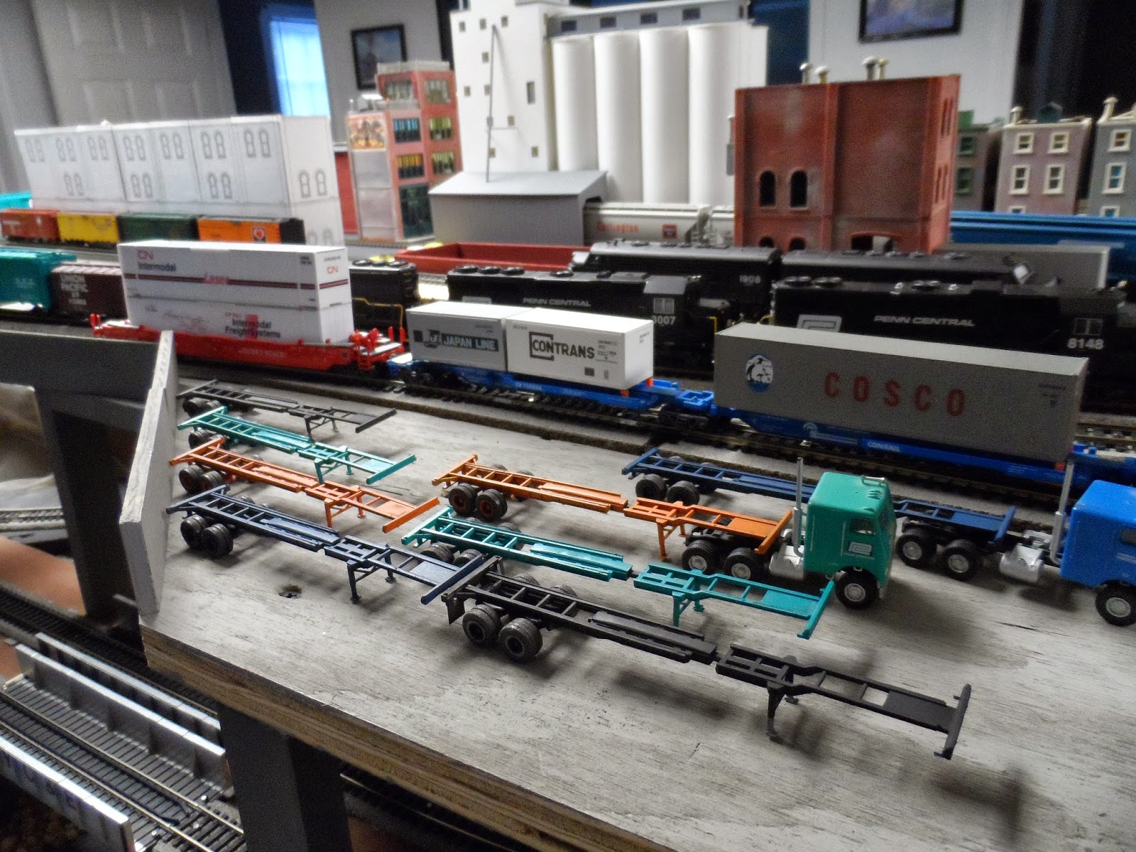 New York Central Train Layout Container Chassis Build Complete