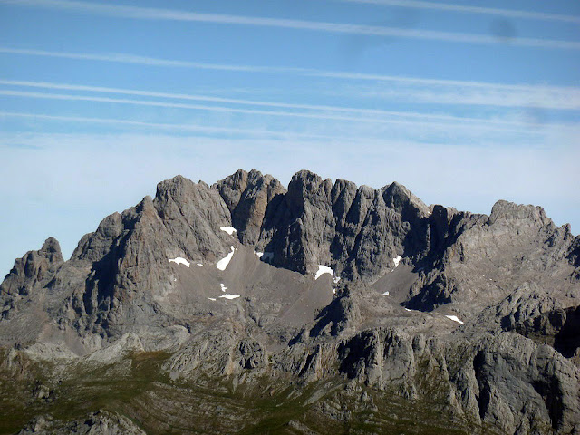 CORISCAO, 2.234m (Un caramelo desde San Glorio) P1200651%2B%2528FILEminimizer%2529