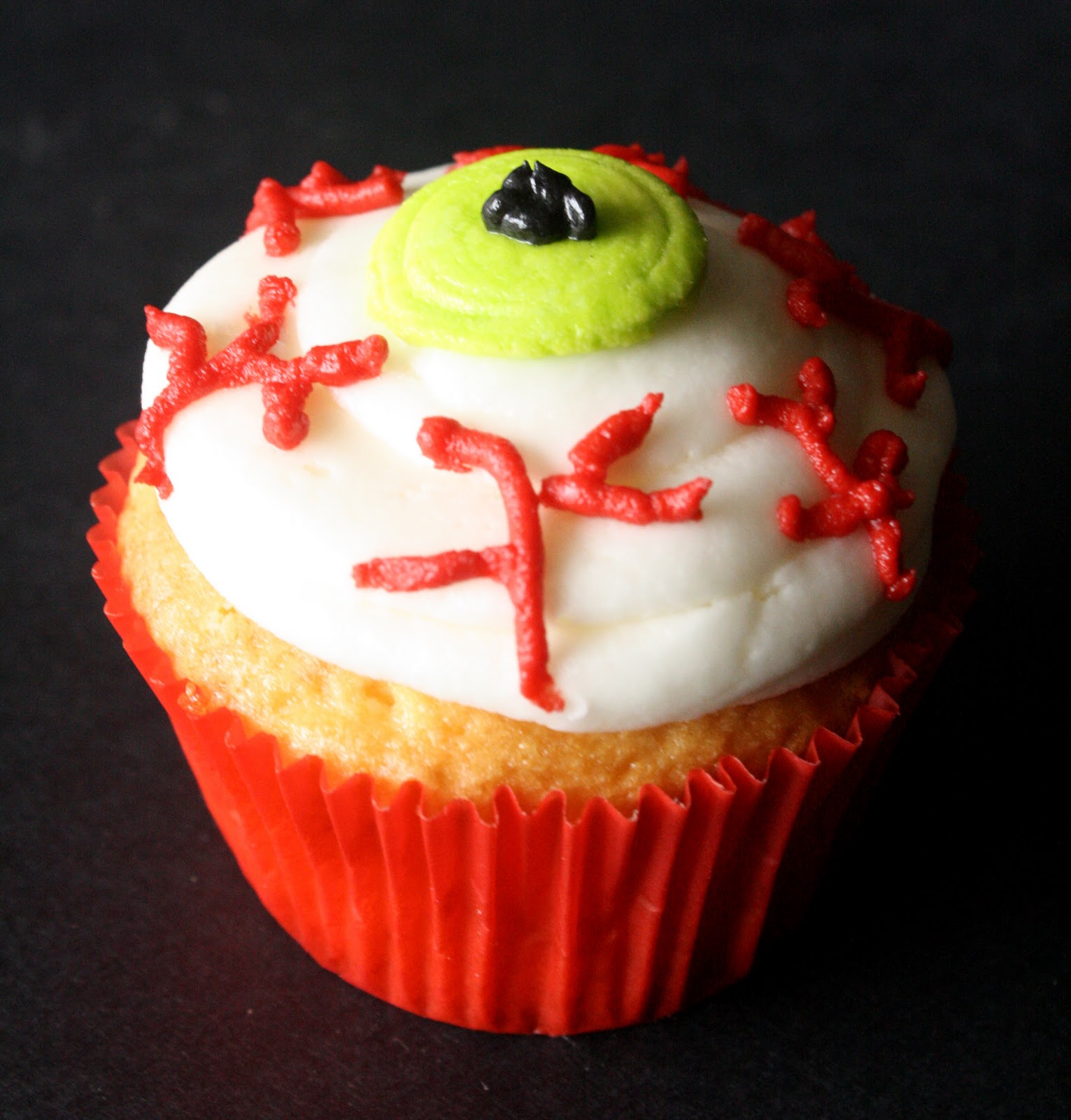 halloween cupcakes pinterest halloween cupcakes pinterest