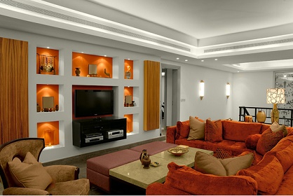 Salas en naranja y marrón claro - Decoración de salas con estilo