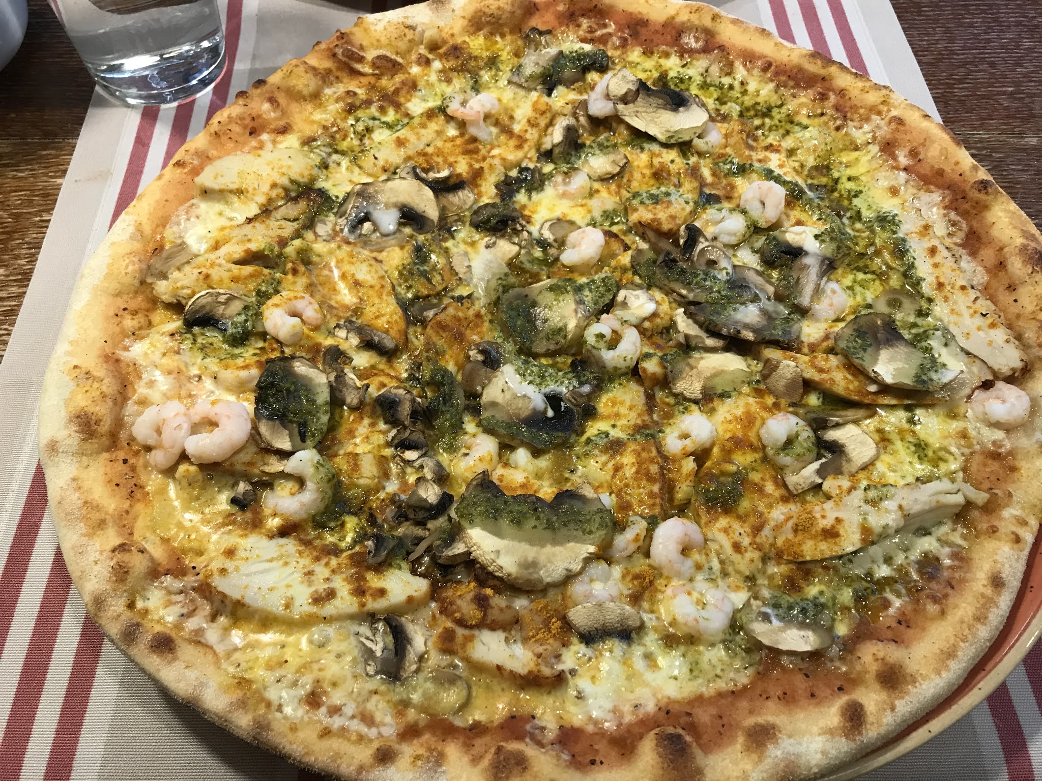 Tulin, näin ja söin Classic Pizza (Jumbo)