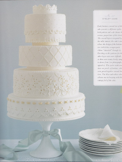  Book Review Martha Stewart 39s Wedding Cakes