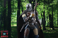 S.H. Figuarts The Mandalorian 21