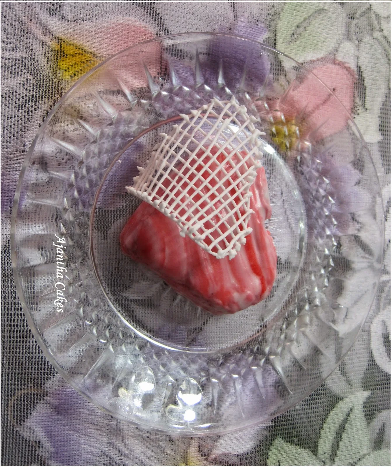  Ajantha Cakes/Heart shape cake with Royal Icing Heart Lattice