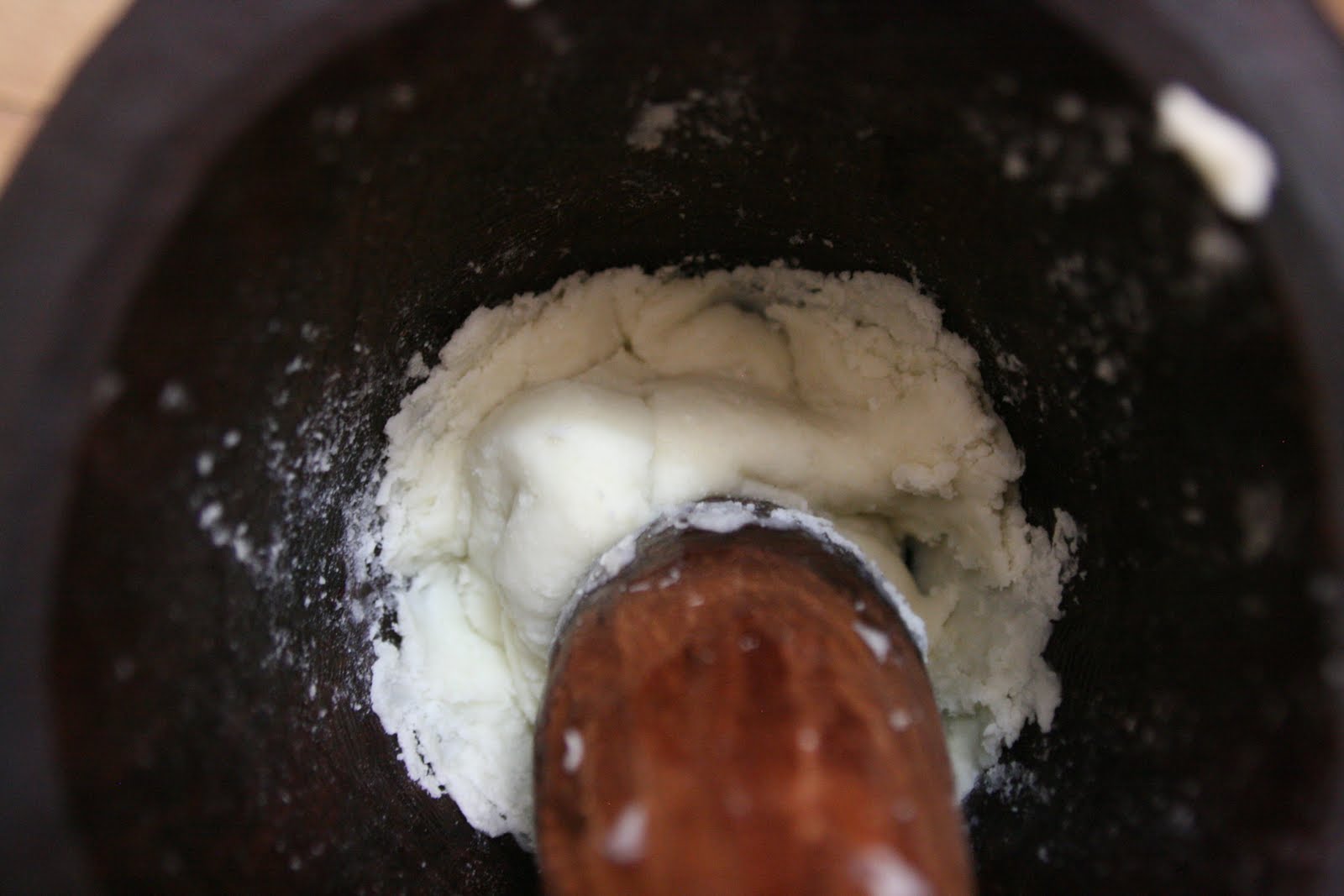 A Moveable Kitchen: Socoro: Fufu: Igname Pilé: Pounded Igname