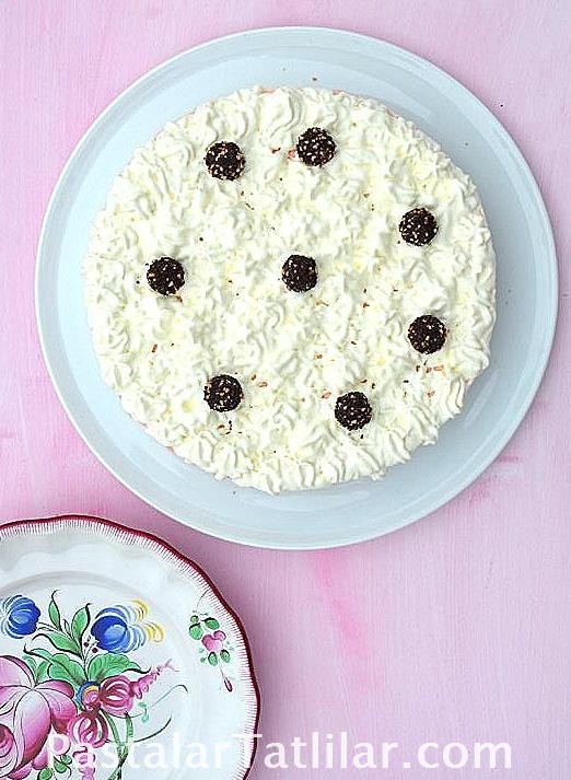 PastalarTatlılar . com Dört Renk Pasta