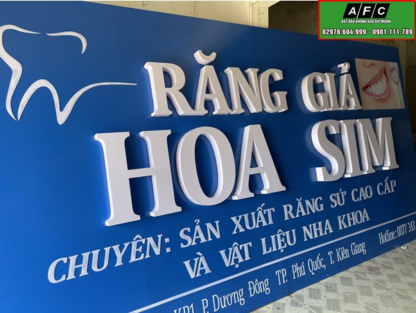 Làm bảng hiệu alu chữ nổi mica giá rẻ tại Phú Quốc