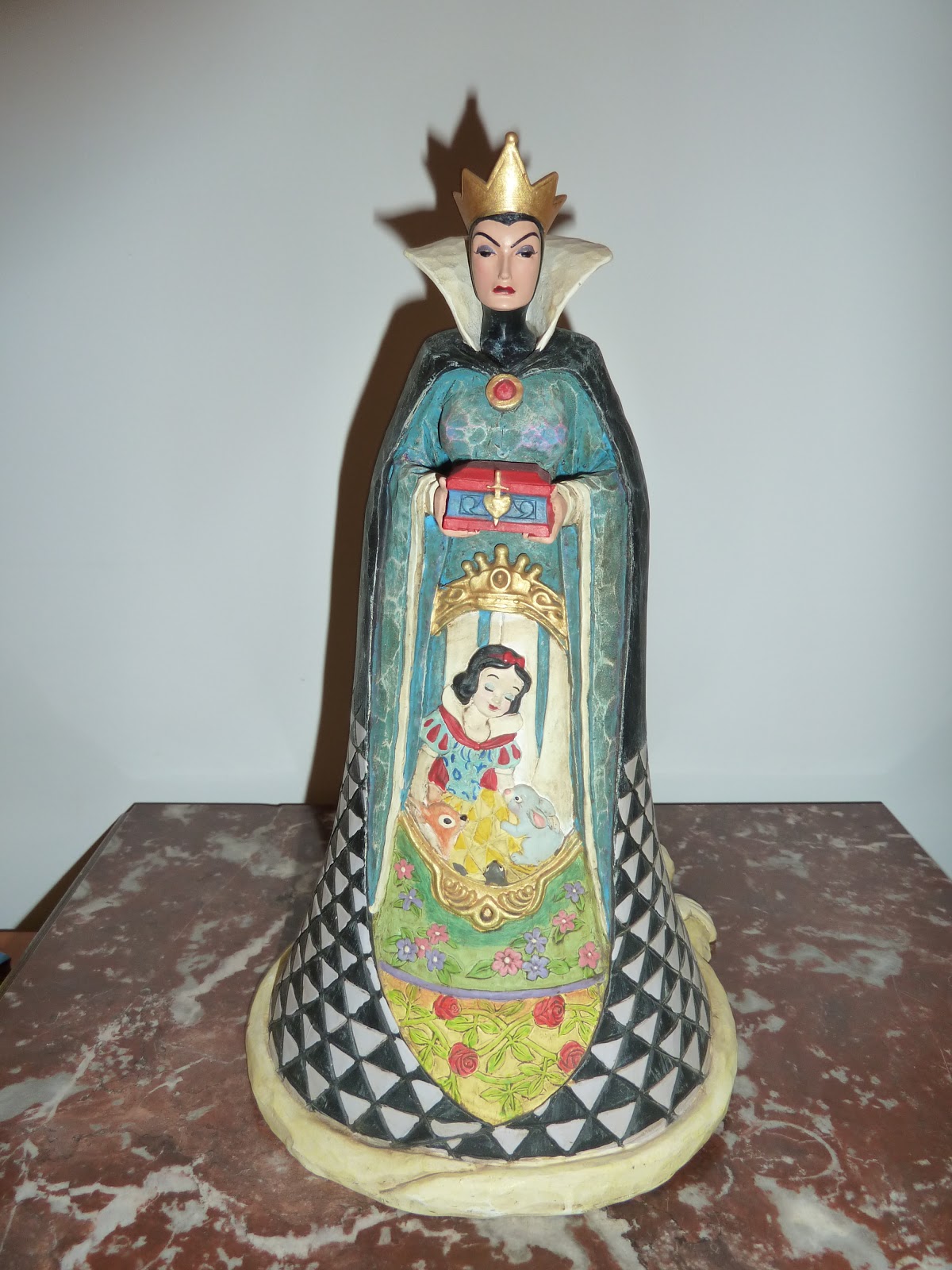 Disney, Ma passion disney traditions jim shore la reine , belle mère de blanche neige et en