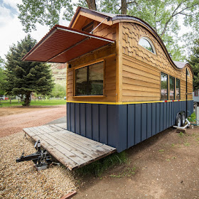14-Back-Exterior-View-WeeCasa-The-Pequod-Tiny-House-Architecture-www-designstack-co