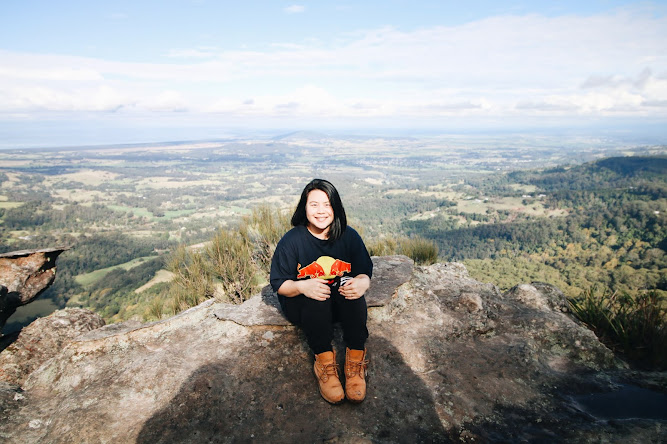 Drawing Room Rocks Hike Berry NSW