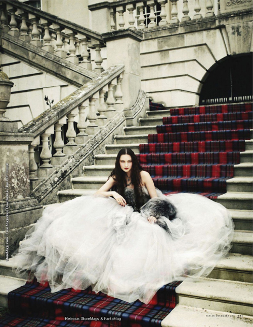 {fashion editorial : tartan & plaid and caledonia dreaming}