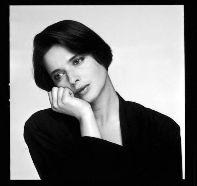 Beautiful Portraits of Isabella Rossellini Taken by Terry O’Neill in ...