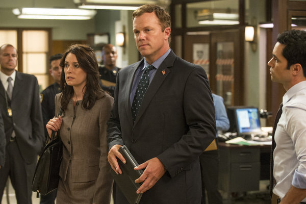 Paget Brewster On Law And Order Svu All Things Law And Order: Law & Order SVU “Lost Reputation/Above