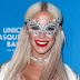 جيجي غورجس في Unicef Masquerade Ball في لوس أنجلوس جيجي غورجس في Unicef Masquerade Ball في لوس أنجلوس