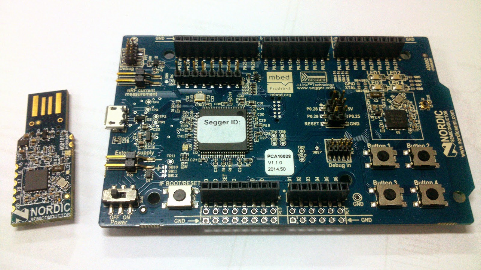 KitSprout: [nRF51] nRF51 DK & Dongle﻿ 開箱