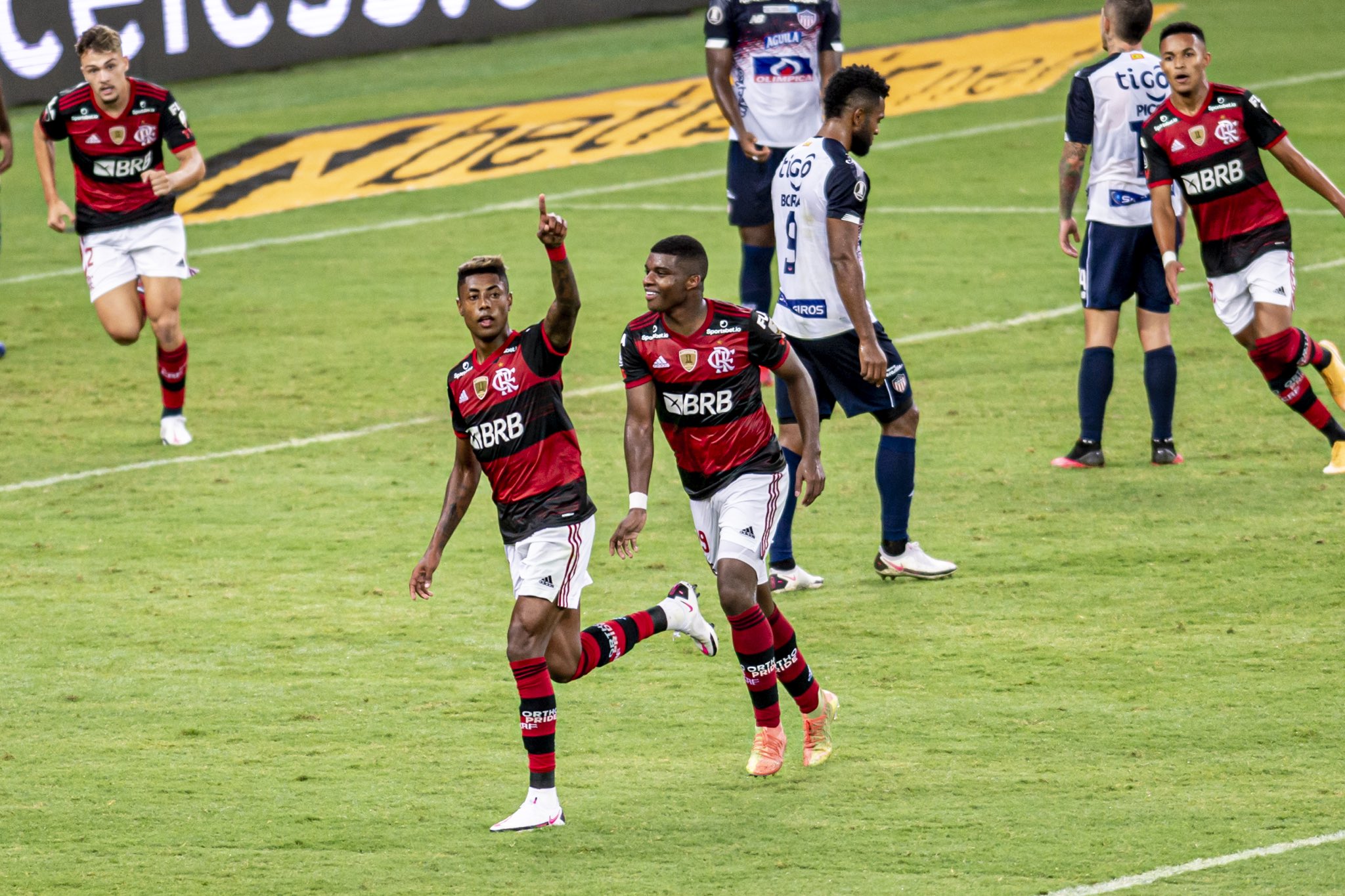 Gurias Gremistas Sub-20 vencem São Paulo e assumem segunda colocação do  Grupo A