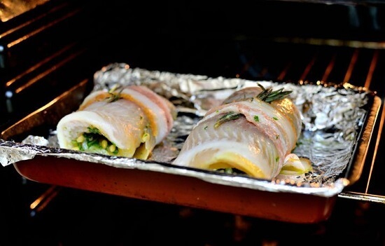 Cách làm món cá phi lê nhồi rau củ nướng 