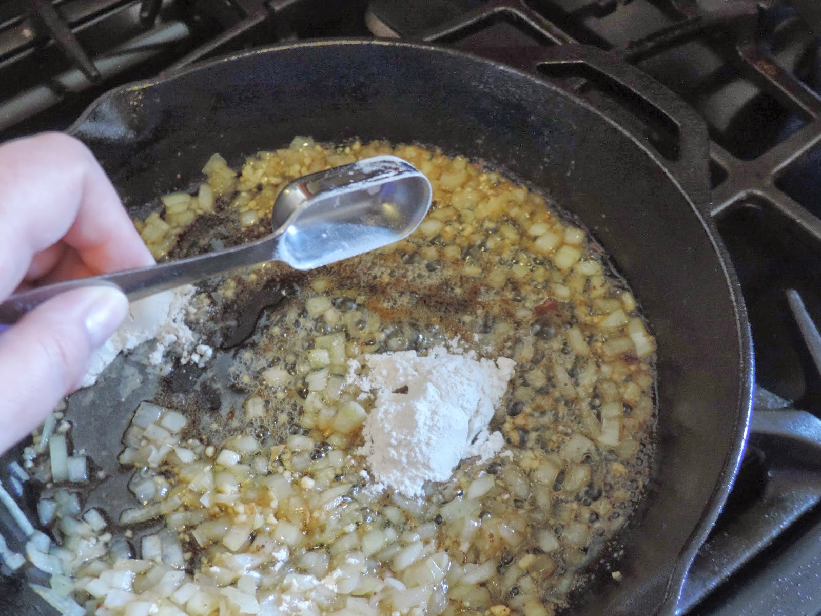 Smoked Gouda and Bacon Mac & Cheese - The Kitchen Wife