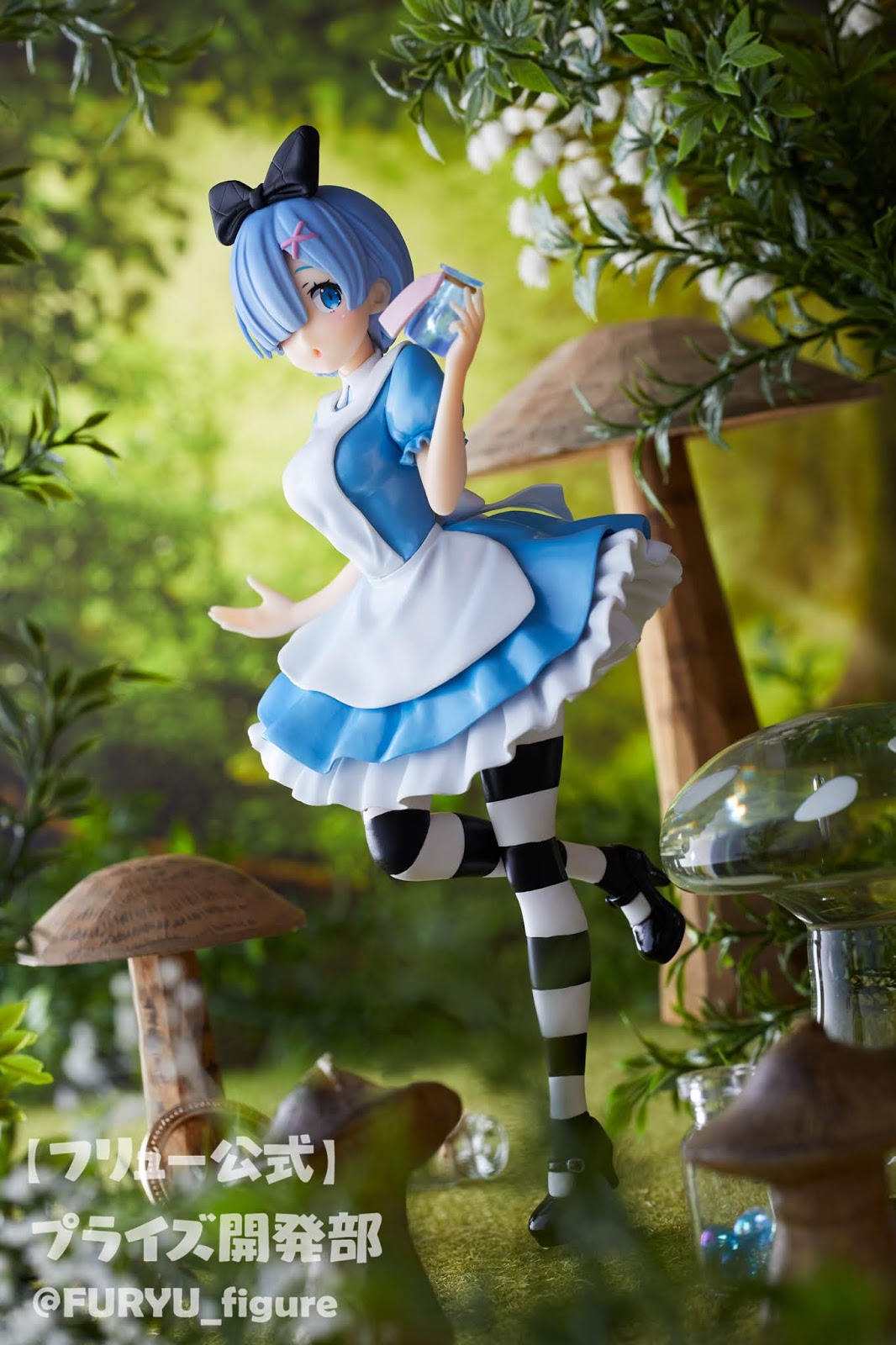 ReZero kara Hajimeru Isekai Seikatsu Rem in Wonderland Antique Ver