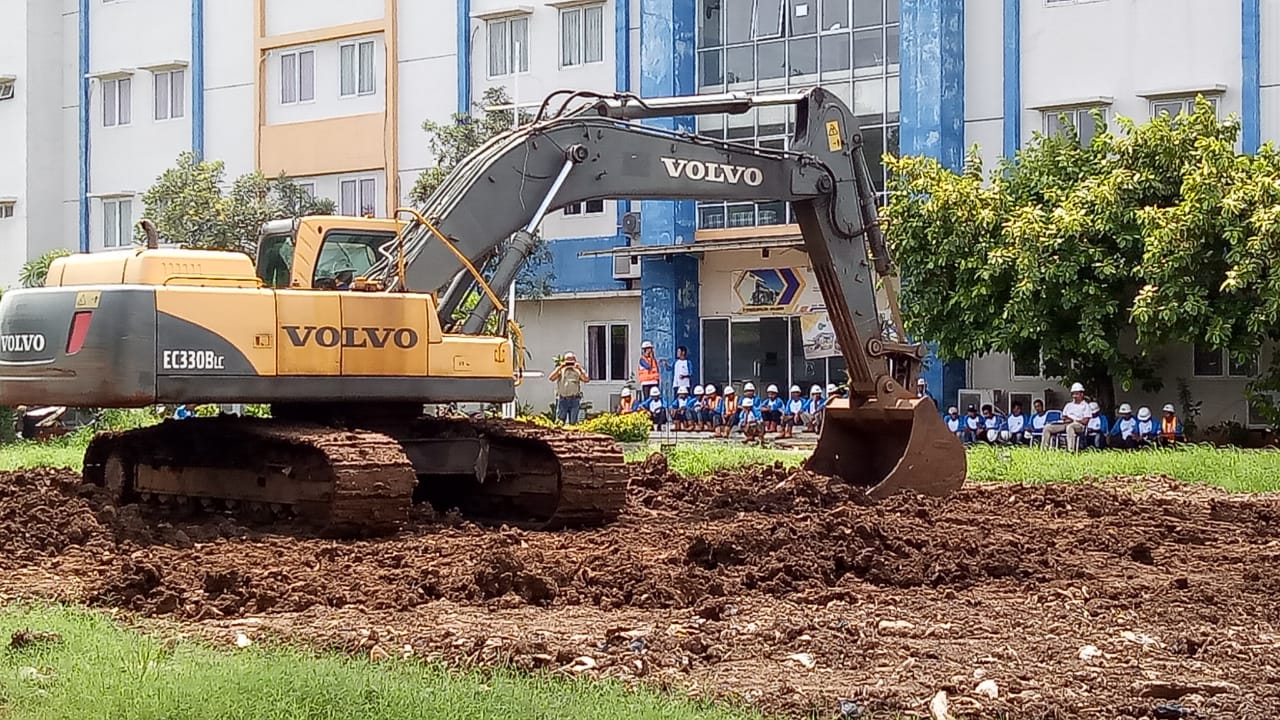Вахта 15 15 экскаватора. Вахта 15 15 экскаватора. Вахта 15 15 экскаватора. Shannon excavator. Гекхал экскаватор 15 метров.
