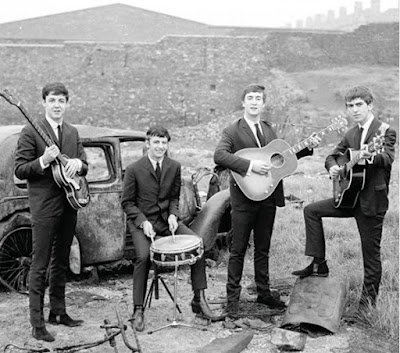 Hey Jude Lirik Dan Arti - Gambar Ngetrend dan VIRAL