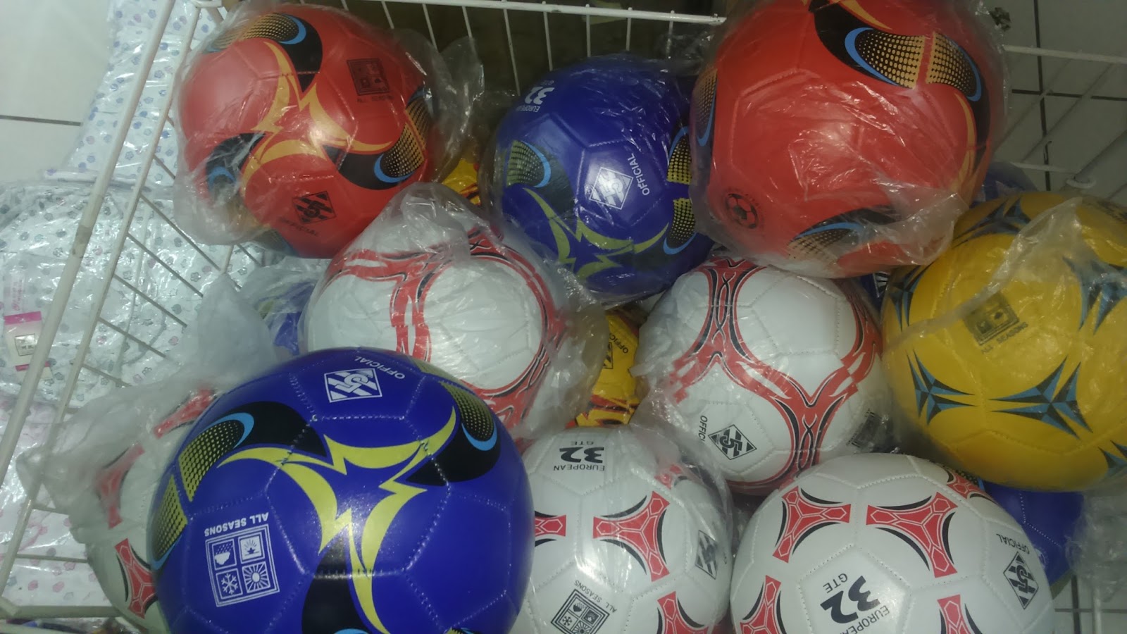 Tradesia Sports Equipment and Sports Kits Wholesalers Promotional