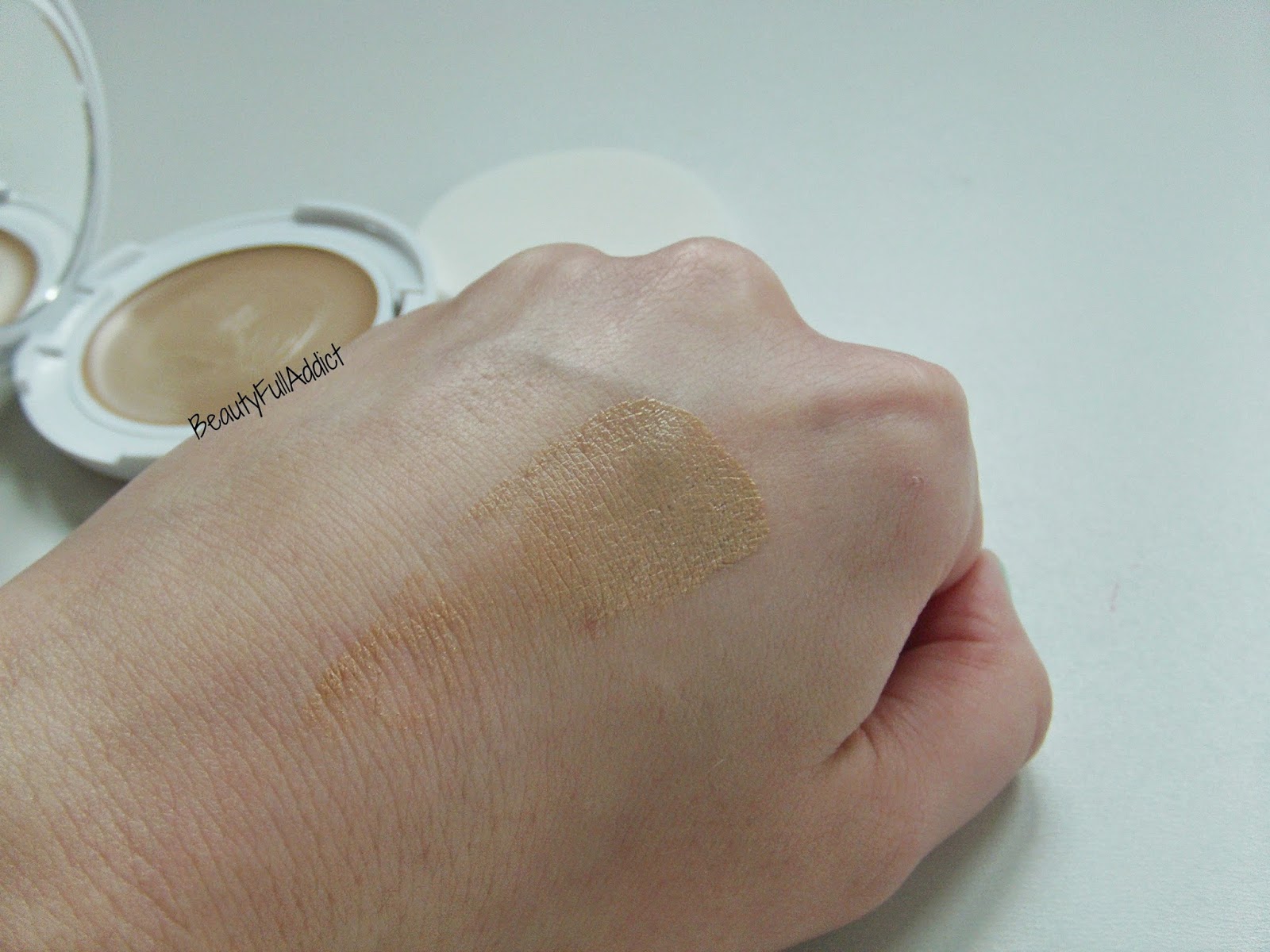 avene mineral tinted compact spf 50