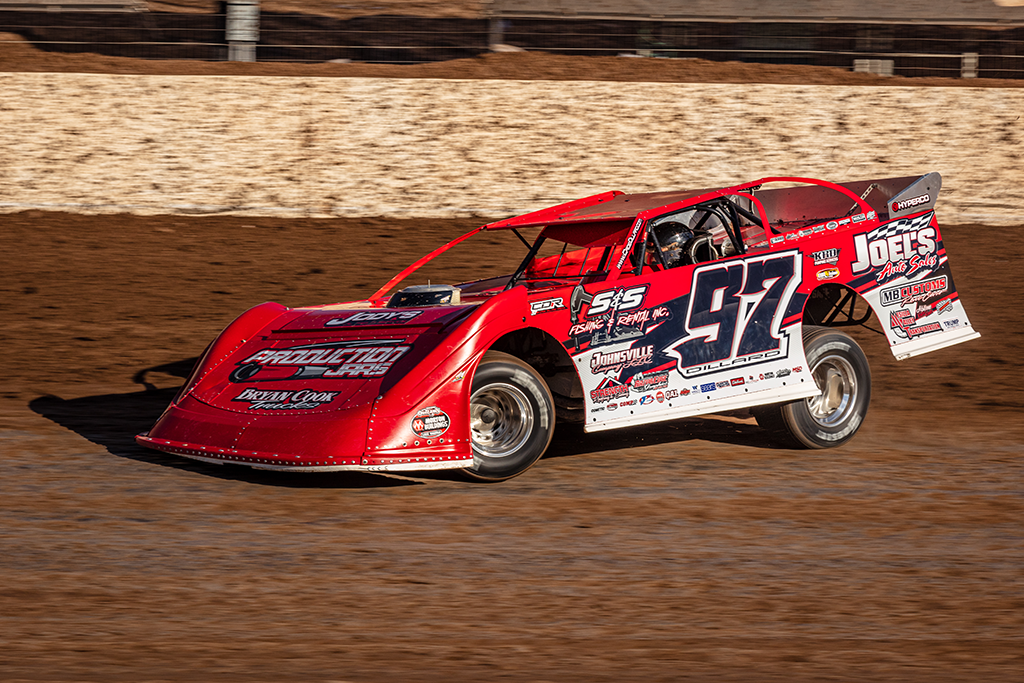 CENTRAL PA RACING SCENE DIRTcar Nationals at a Glance Dillard Ready