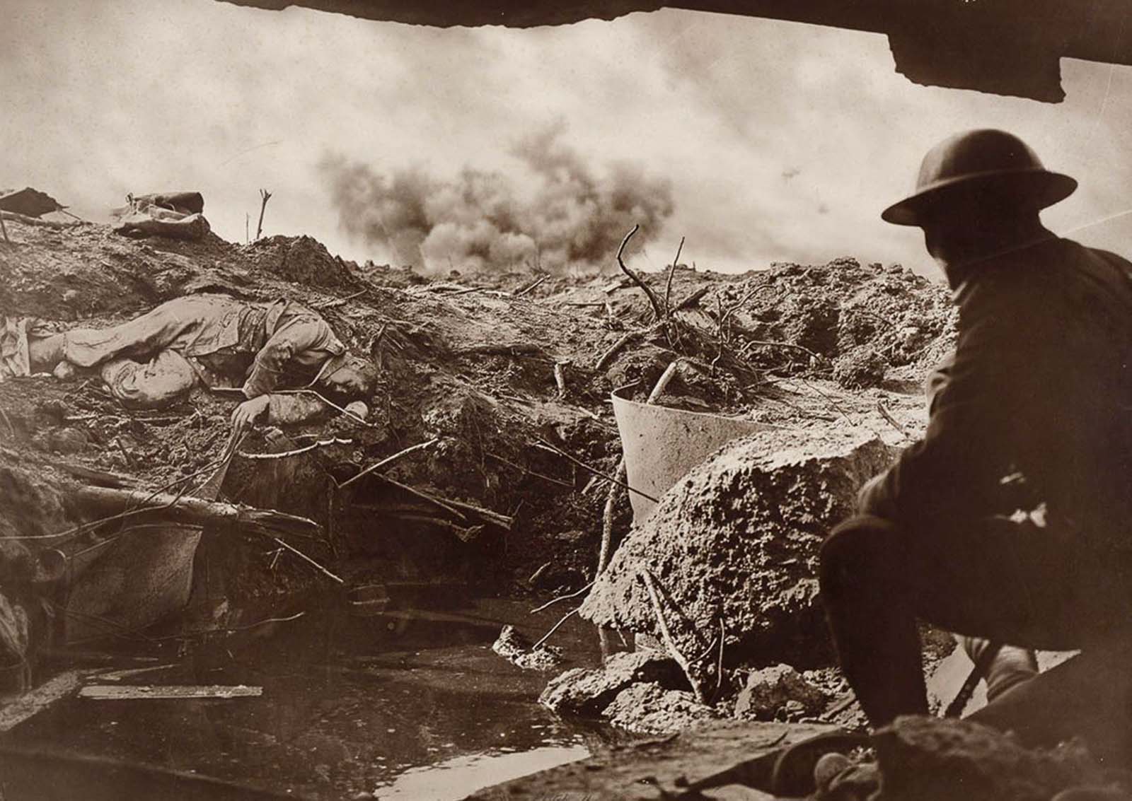 Western front photographs frank hurley