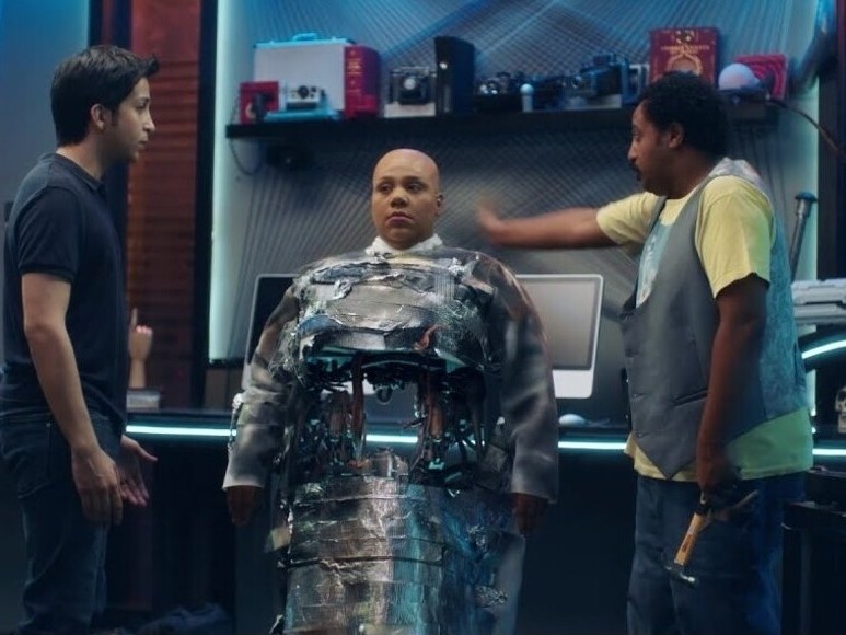 الروبوتات قادمة - في بيتنا روبوت