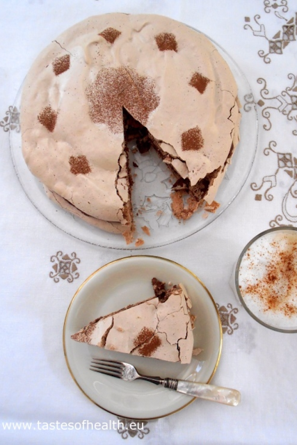 meringue, chocolate, dried figs, dates, recipe, recipes, cake, dessert