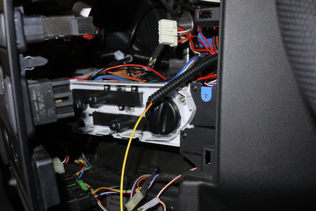 Defender 90 XS: Lights on warning buzzer land rover heated windscreen wiring diagram 