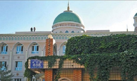 Muslim Xianjiang Jaga Tradisi dan Modernisme Lewat Pendidikan