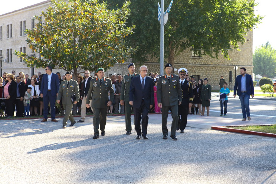 ΚΛΙΚ ΓΙΑ ΜΕΓΕΝΘΥΣΗ
