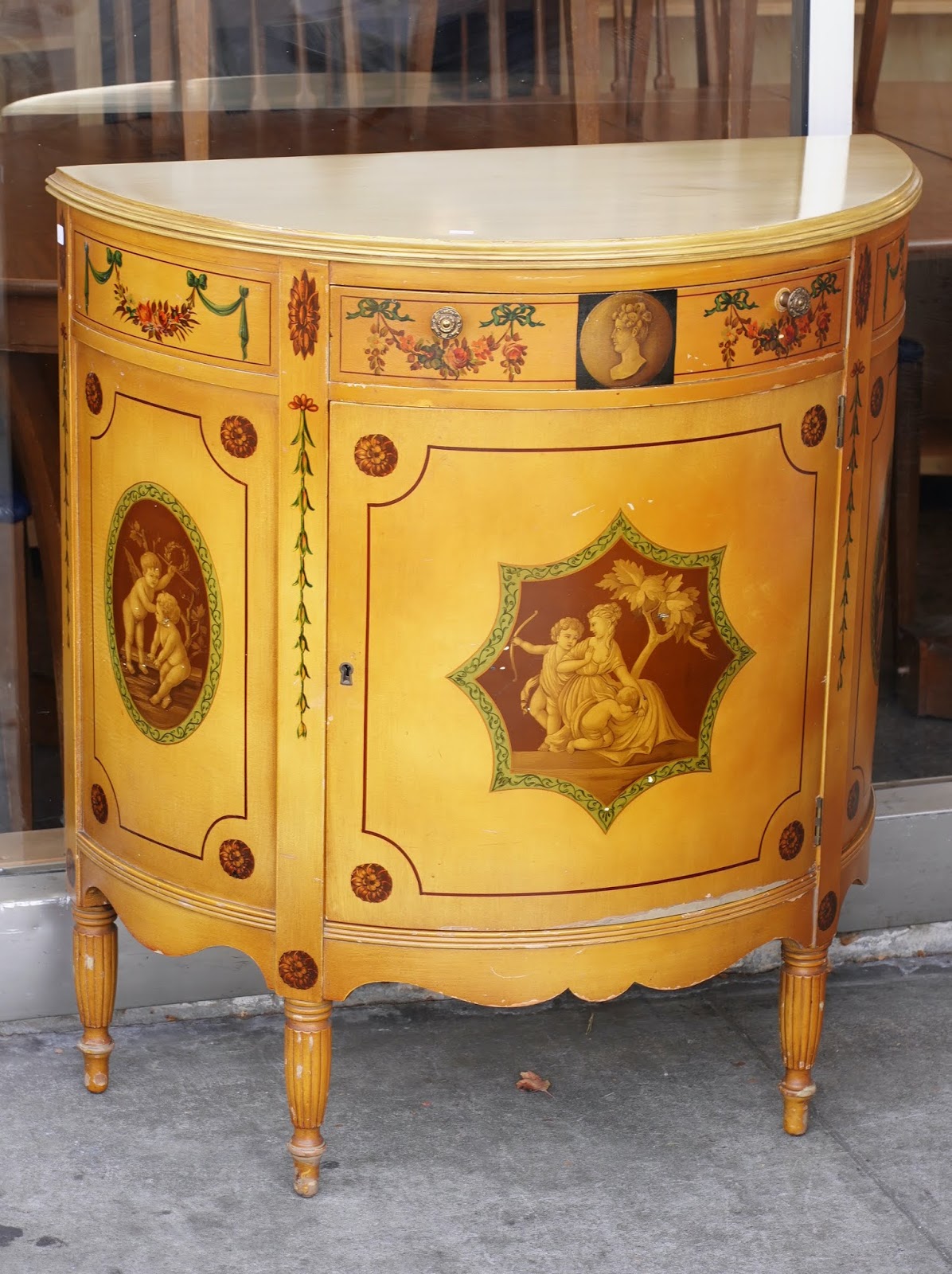 UHURU FURNITURE & COLLECTIBLES **SOLD** 34598 Louis XVI 16" x 34.5" x