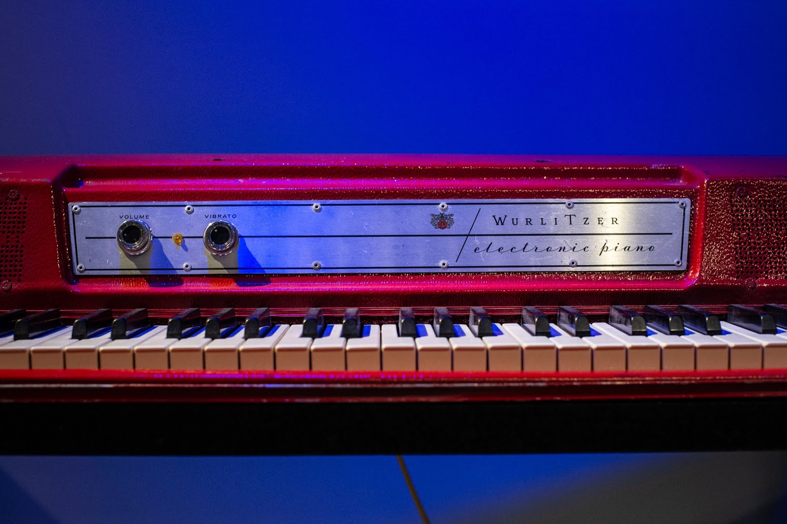 Review: Play It Loud: Instruments of Rock & Roll, April 8–October 1 ...